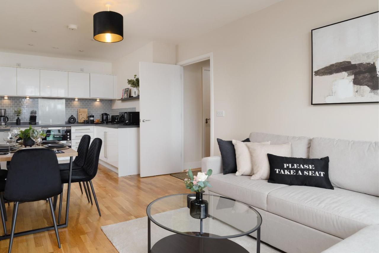 Premium Apartment - Allocated Parking - Great Location Plymouth Exteriér fotografie