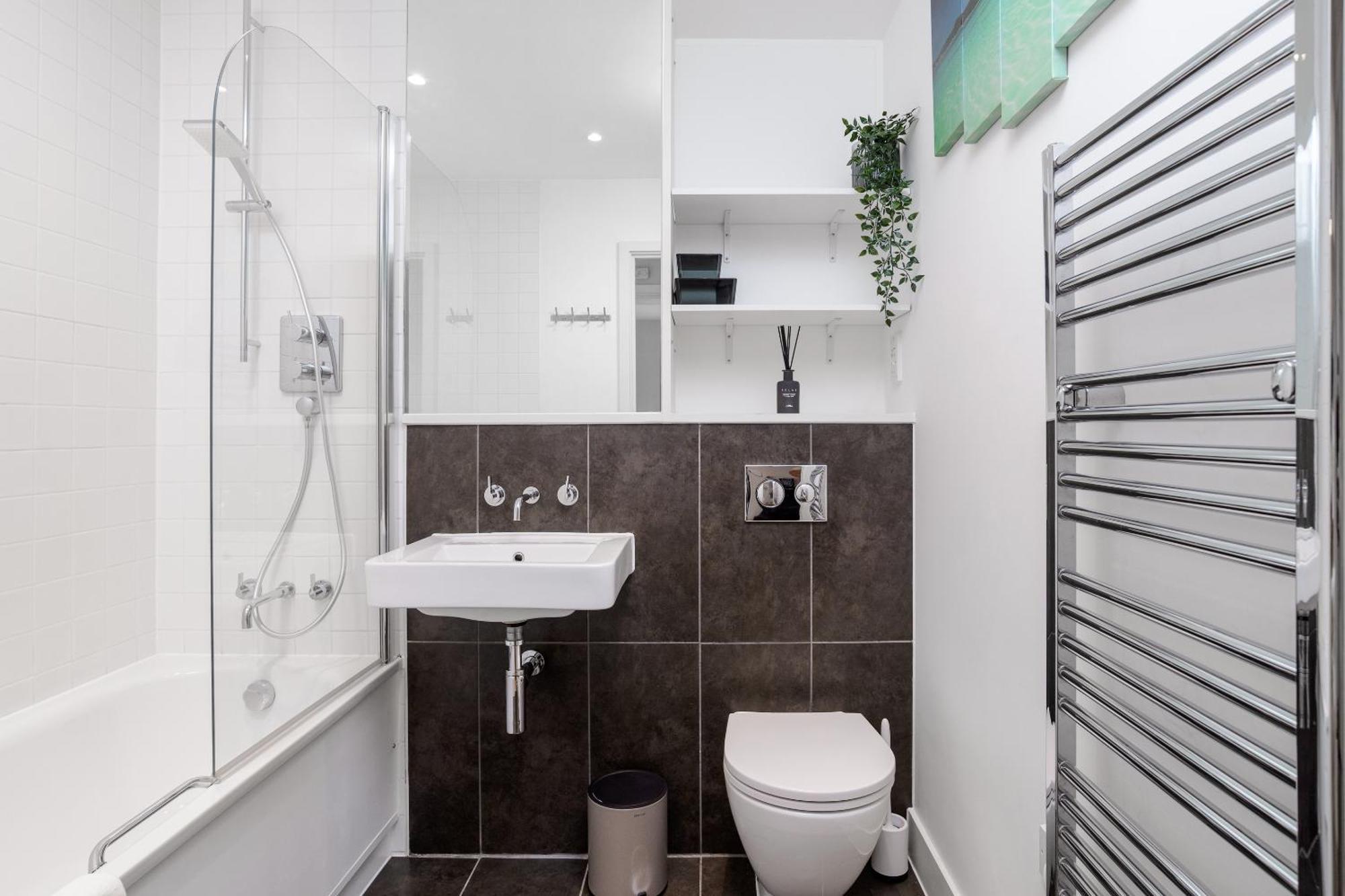 Premium Apartment - Allocated Parking - Great Location Plymouth Exteriér fotografie