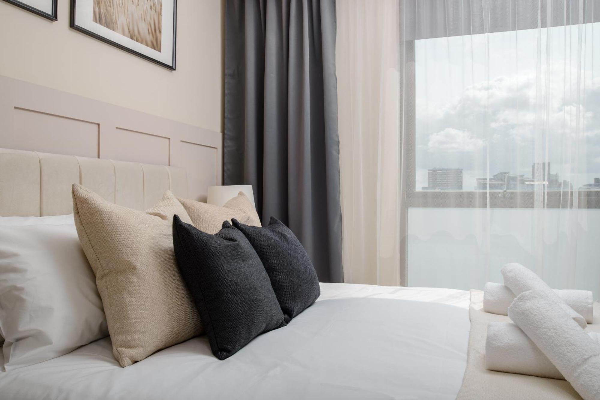Premium Apartment - Allocated Parking - Great Location Plymouth Pokoj fotografie